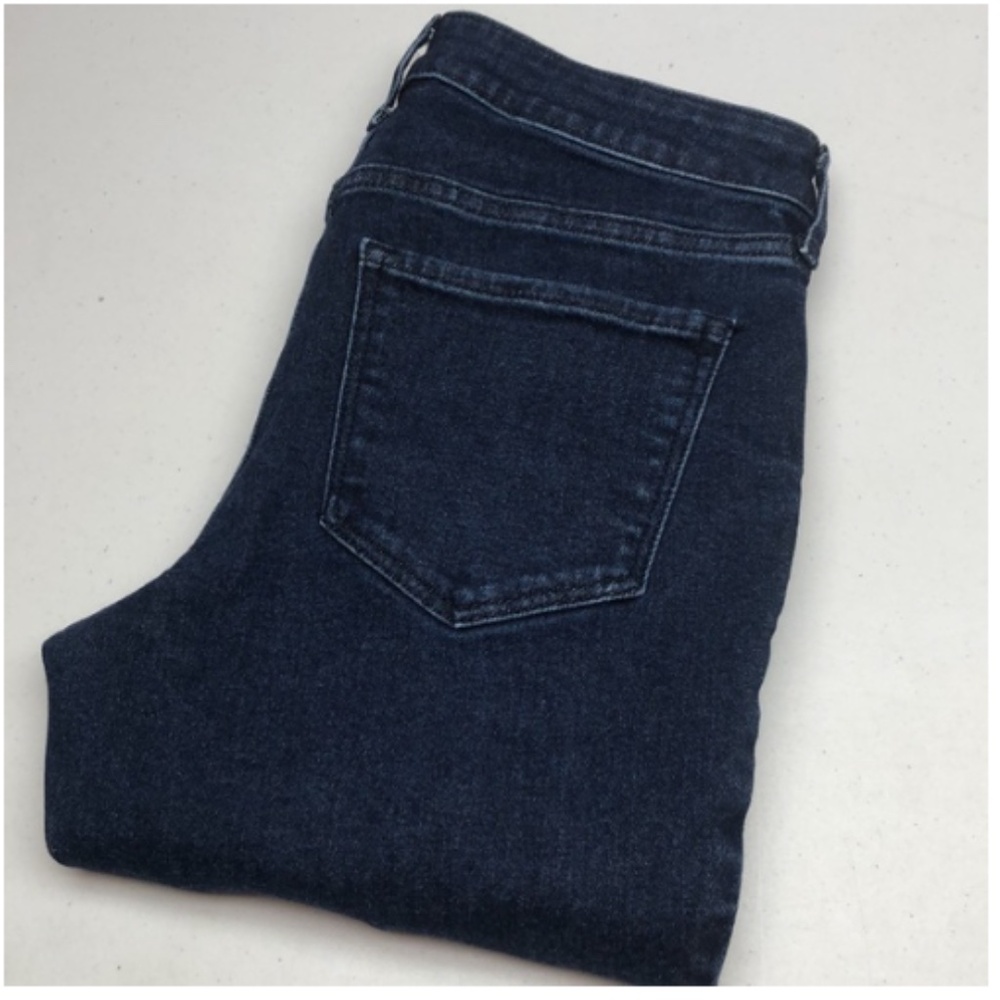 LIKE NEW OLD NAVY ROCKSTAR MID-RISE SUPER SKINNY JEANS 4/27x28 ⚓️
